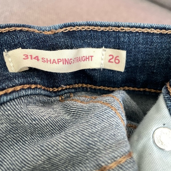 Levi's Denim - Levi’s Shaping Straight